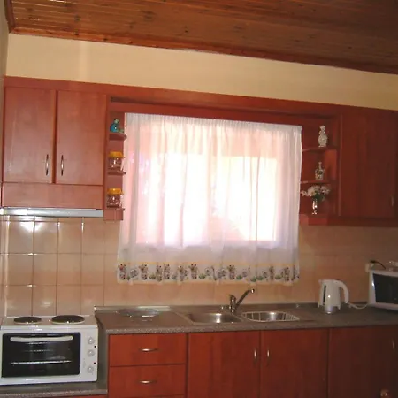 Nefeli House *
