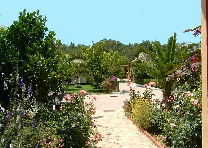 Nefeli House Hébergement de vacances Lefkimi