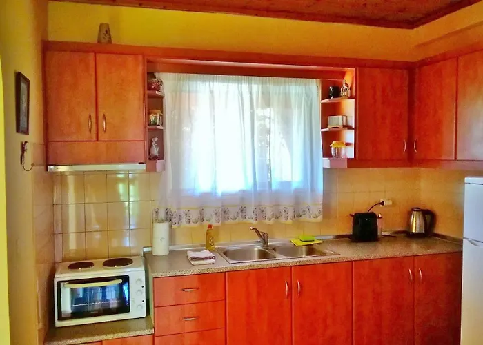 Nefeli House * Lefkimi