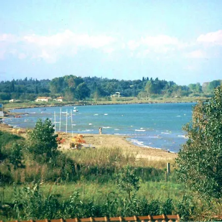 Nefeli House 펜션 *