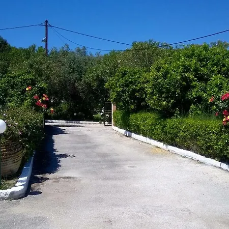 Nefeli House Prázdninový dům Lefkímmi