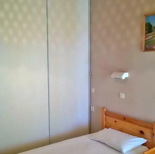 Nefeli House *