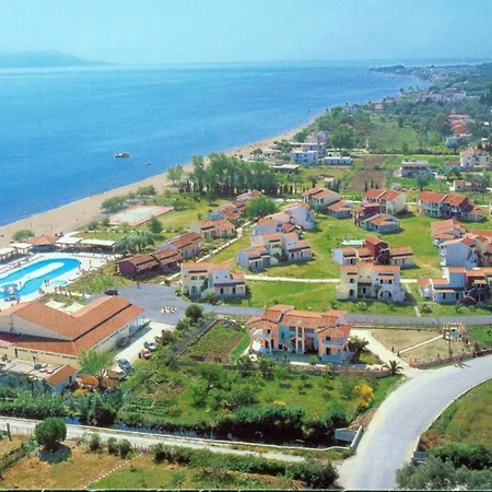 Nefeli House Hébergement de vacances Lefkimi
